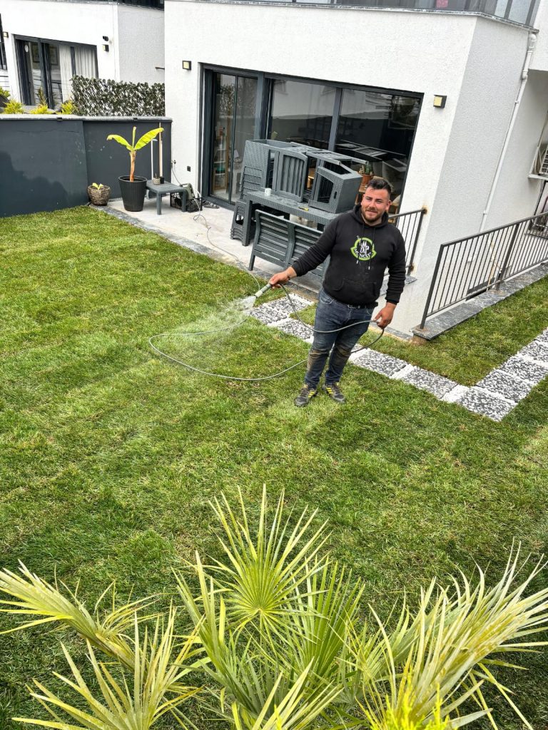 gömeç odun kesim ağaç işleri bahçe düzenlemesi bahçıvan nakliye rulo çim çapa budama10