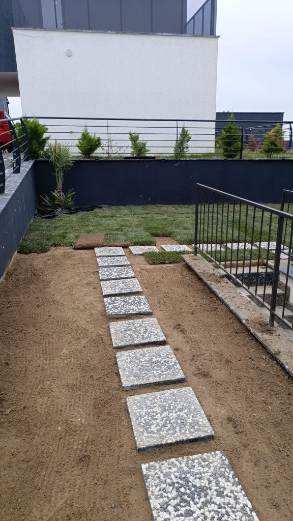 gömeç odun kesim ağaç işleri bahçe düzenlemesi bahçıvan nakliye rulo çim çapa budama11